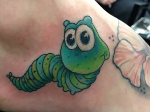 54+ Unique Worm Tattoos Collection