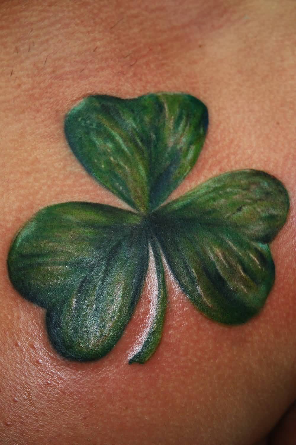 Dark Green Realistic Shamrock Leaf Tattoo