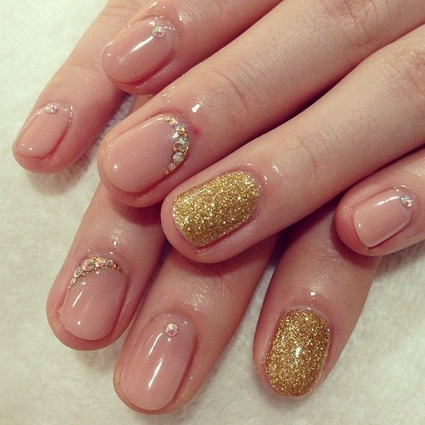 Glossy Nails With Accent Gold Glitter Nail Art Design Idea