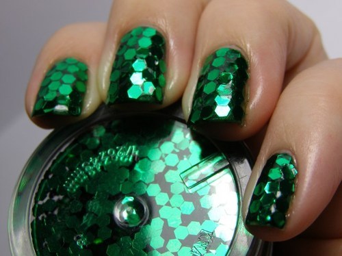 Green Hologram Nail Art Design