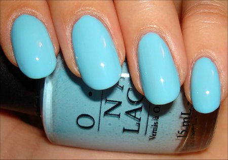 Light Blue Glossy Nail Art Idea