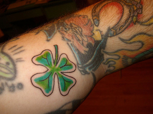Lovely Green Four Leaf Shamrock Tattoo