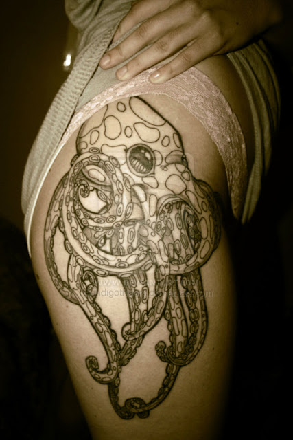 Lovely Octopus Sea Creature Tattoo On Thigh
