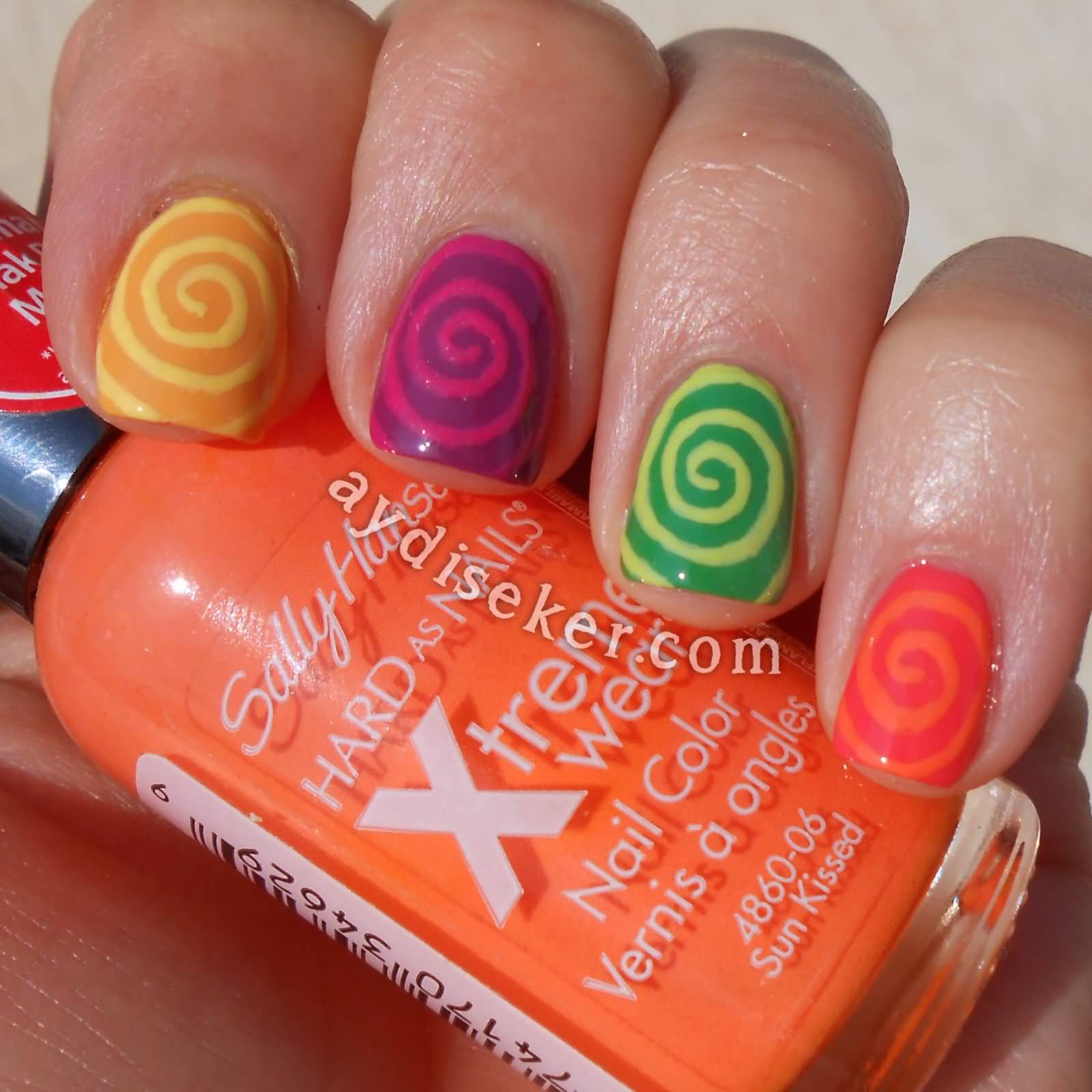 Multicolored Acrylic Spiral Nail Art