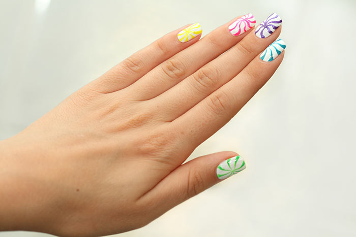 Multicolored Spiral Design Nail Art