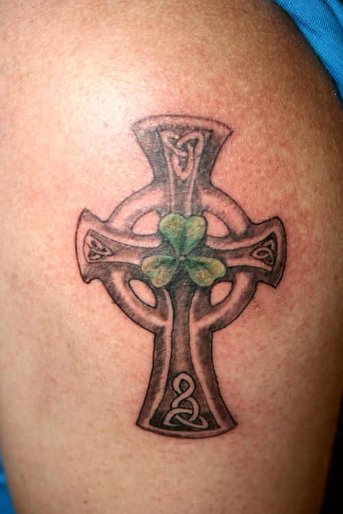 Nice Grey Celtic Cross With Shamrock Tattoo