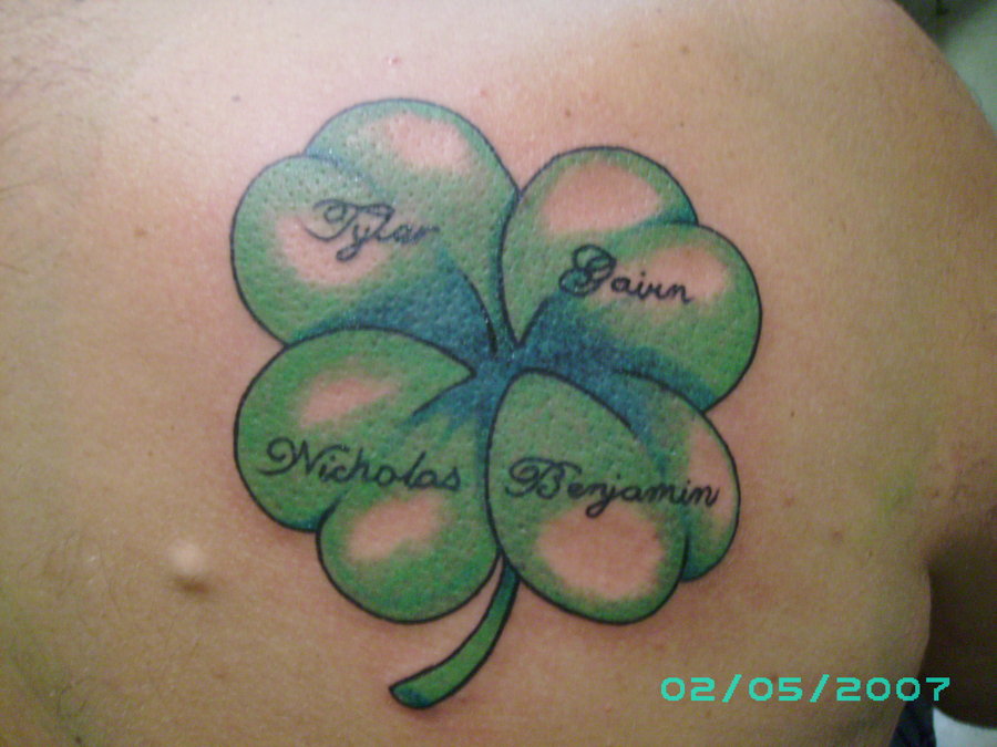 Nice Names On Shamrock Leaf Tattoo