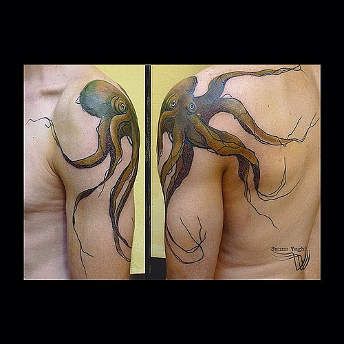 Nice Sea Creature Octopus Tattoo On Left Shoulder