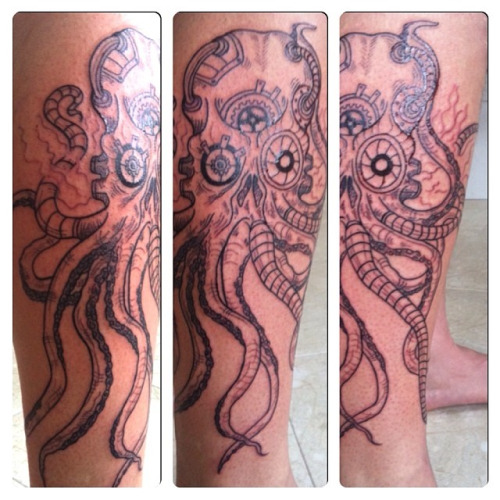 Nice Sea Creature Octopus Tattoo On Leg