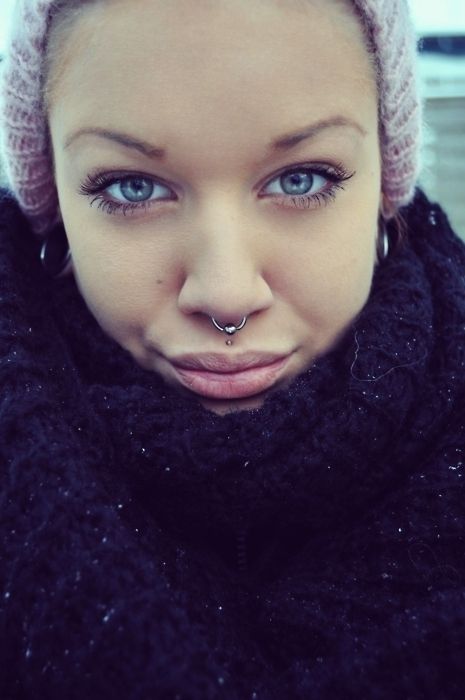 Nose Septum Piercing With Ball Closure Ring