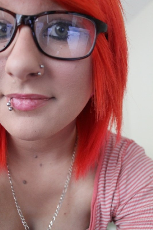 Nostril Piercing With Circular Ball Closure Ring