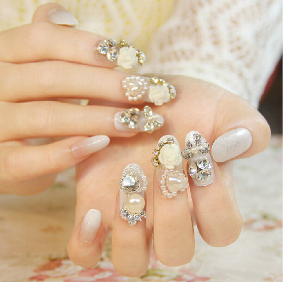 Pearls And Flowers 3D Nail Art Design