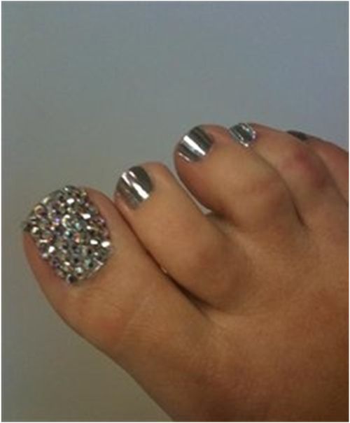 Silver Glitter Toe Nail Design Idea