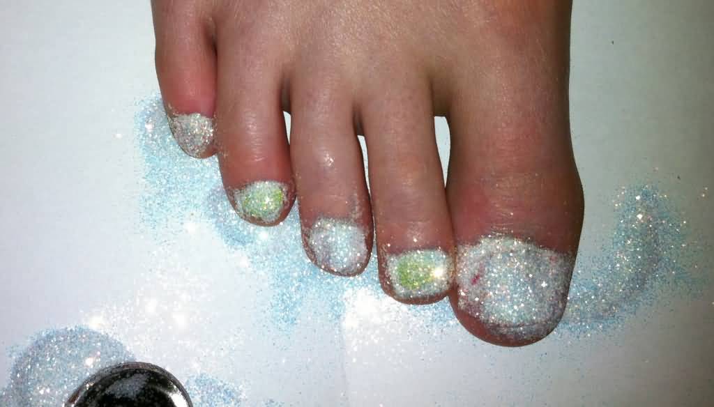 Sparkle Glitter Toe Nail Art