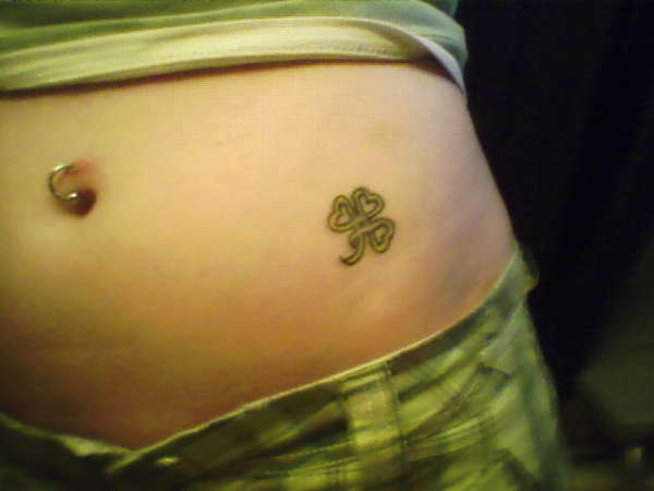 Tiny Celtic Style Shamrock Leaf Tattoo On Hip