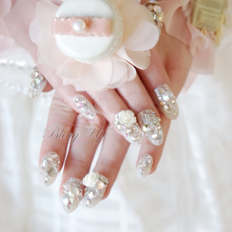 White 3D Flowers With Rhinestones Nail Art