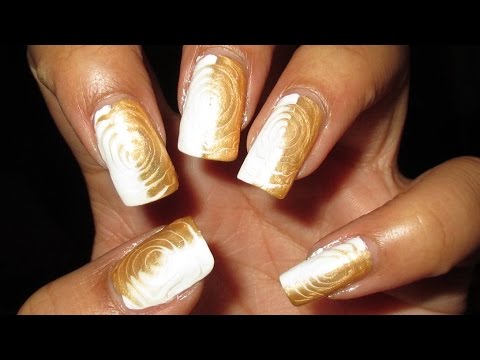 White And Gold Spiral Drag Marble Nail Art