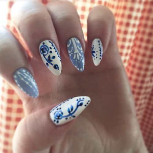 White Matte Nails With Blue Rose Flowers Stiletto Nail Art