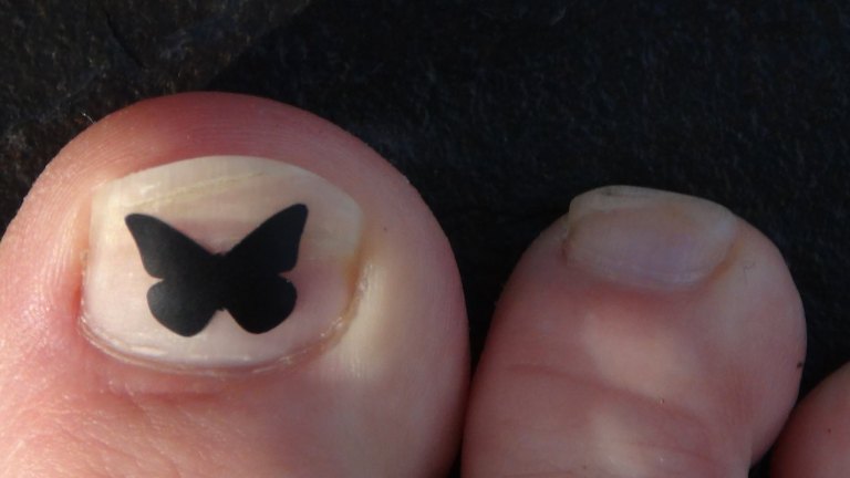 Black 3D Butterfly Toe Nail Art Design Idea
