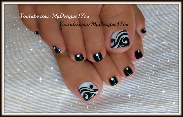 Black And White Beautiful Spiral Design Toe Nail Art