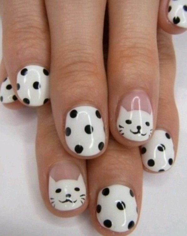 Black And White Dots And Cat Face Nail art