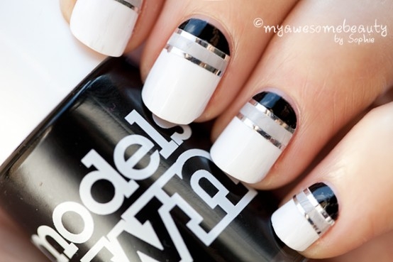 Black And White Nails With Silver Metallic Stripes Design Idea