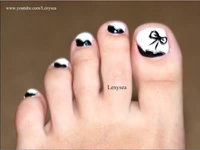 Black And White Toe Nail Art With Bow Design Idea