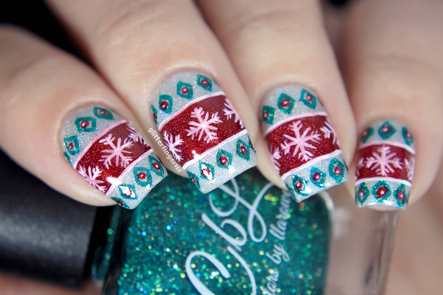 Christmas Pattern Nail Art Design Idea
