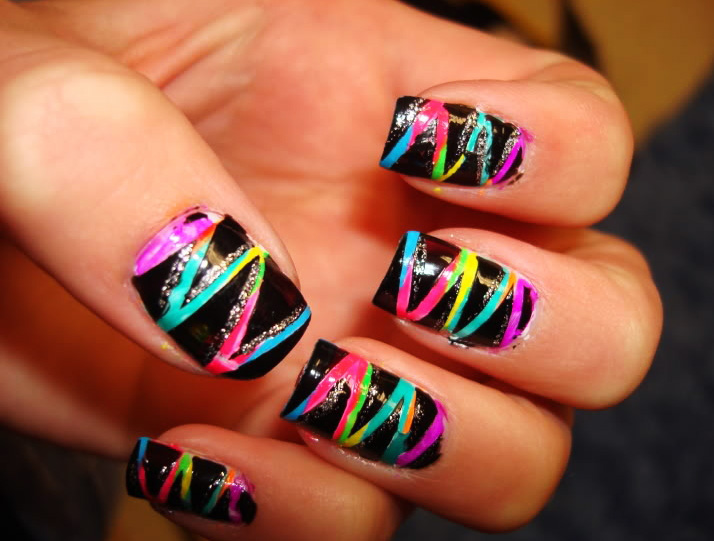 Colorful Zig Zag Stripes Pattern Nail Art