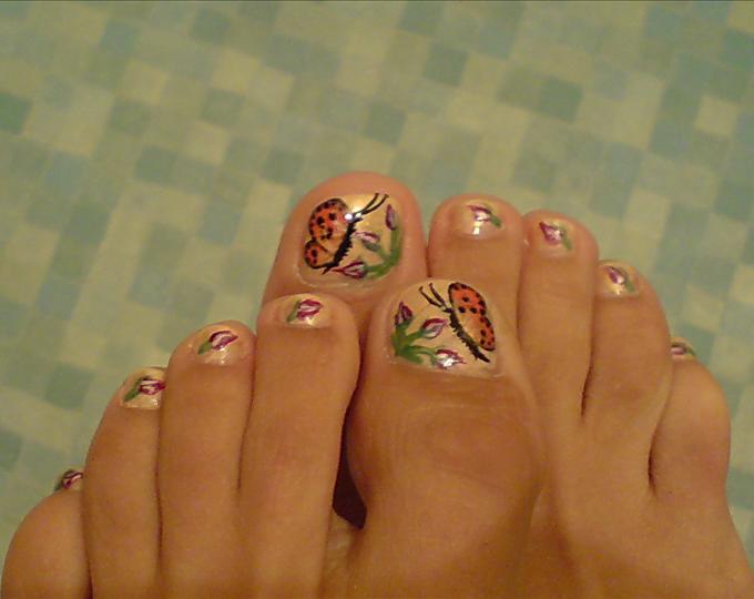 Flowers And Butterfly Wings Toe Nail Art Design Idea