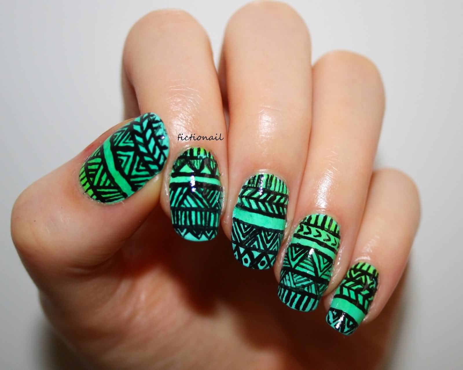 Green Pattern Nail Art Design Idea