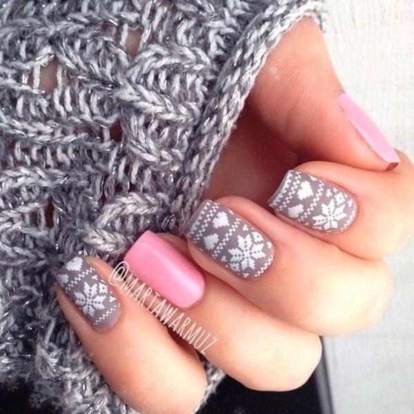 Grey And White Sweater Pattern Nail Art