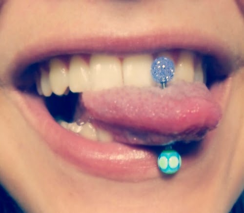 Lingual Frenulum Piercing With Glitter Barbell