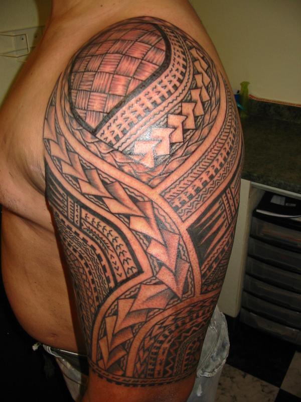 Nice Samoan Tribal Tattoo On Left Half Sleeve
