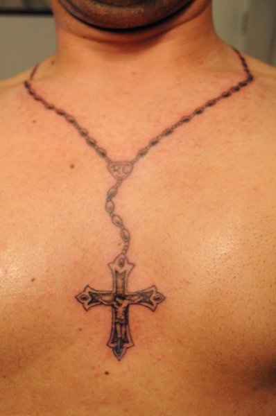 Simple Rosary Cross Necklace Tattoo
