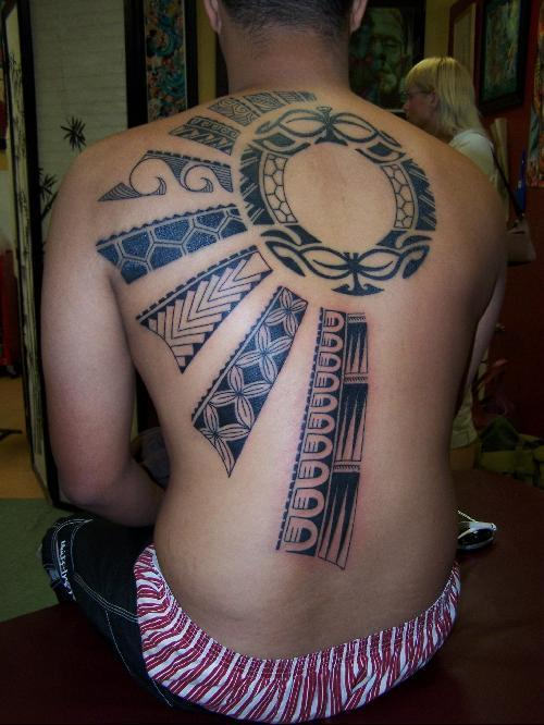 Unique Samoan Tattoo On Back For Men