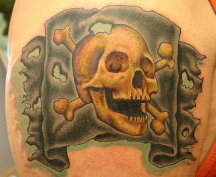 Awesome Pirate Flag Tattoo On Right Shoulder