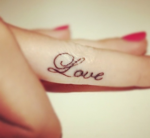 Love Heart Tattoo On Finger