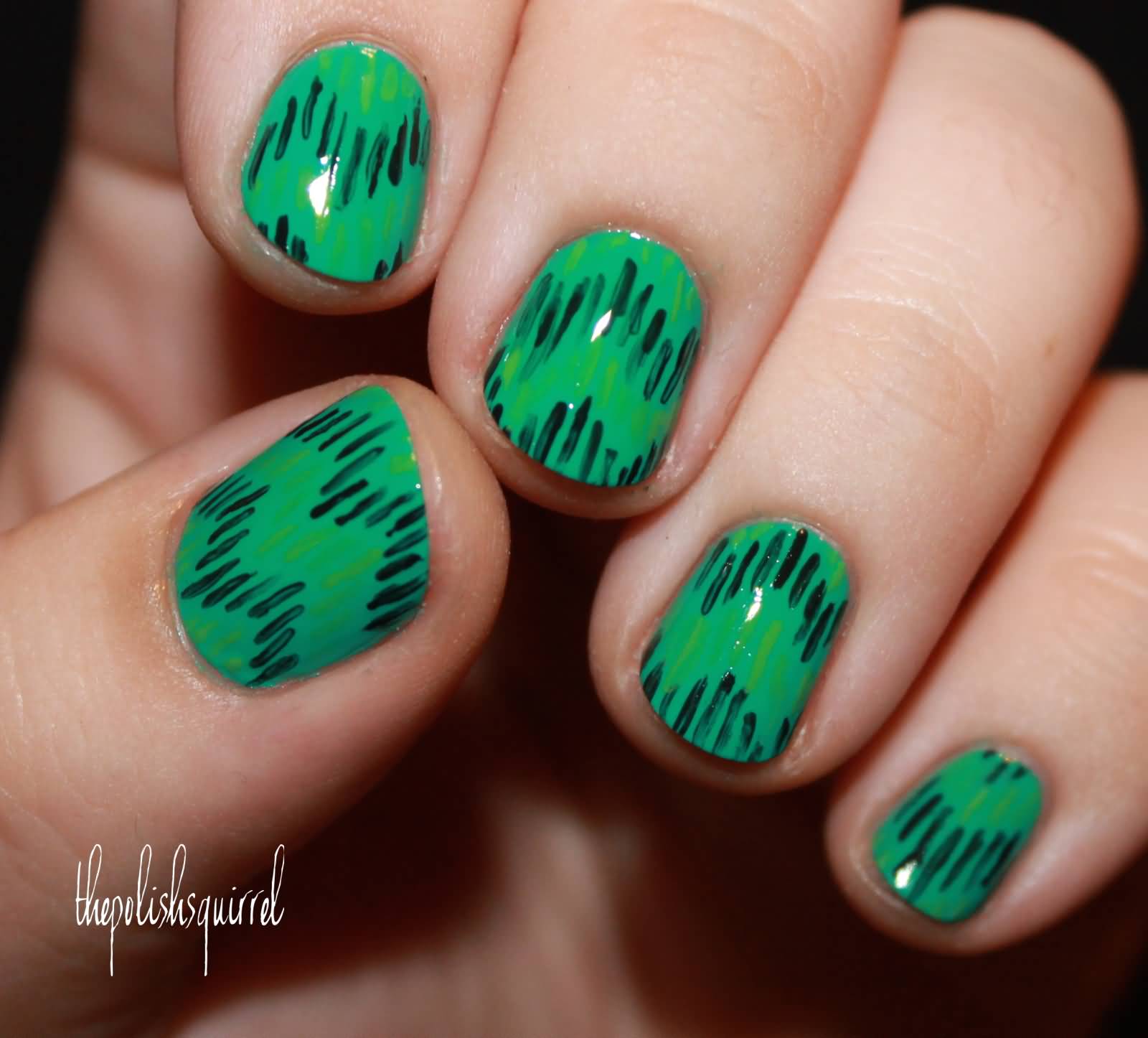 Easy Green Nail Art Idea