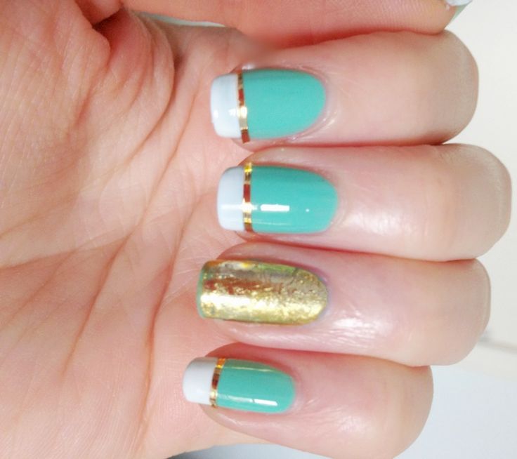 Gold Nails With Gold Stripes Design Nail Art