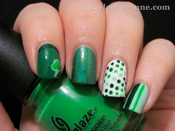 Green And White Polka Dots Nail Art