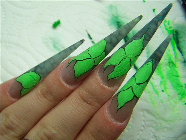 Green Flowers Super Long Nail Art