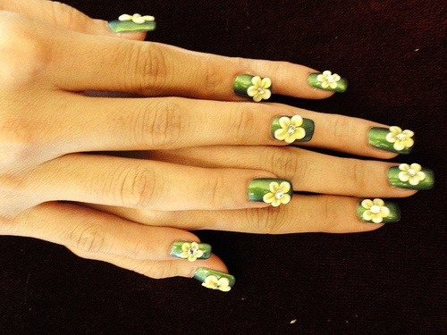 Green Nails With White 3D Flower Nail Art