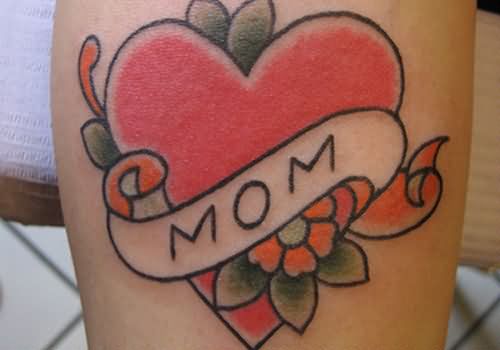 Love Mom Traditional Tattoo For Girls