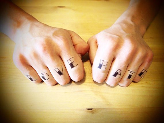 Nice Love Hate Tattoo On Both Hand Fingers