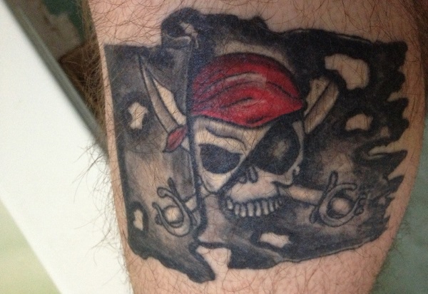 Nice Pirate Jolly Roger Flag Tattoo
