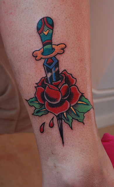 Nice Traditional Dagger Tattoo