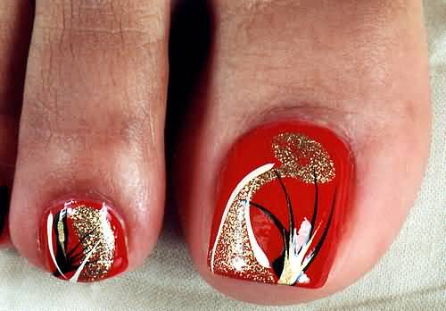Red And Gold Glitter Chinese Nail Art For Toe Nails