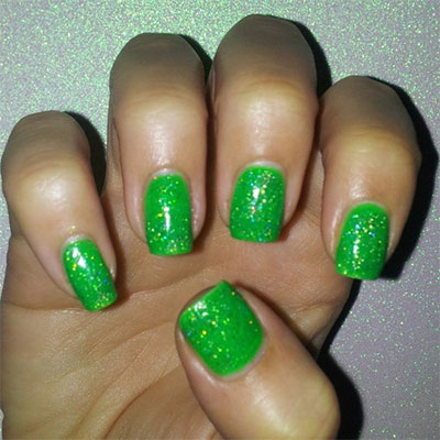 Shining Simple Green Nail Art