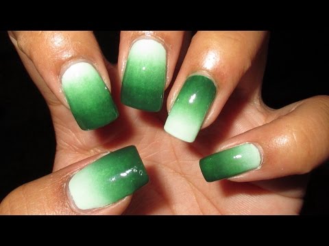 White And Green Gradient Nail Art